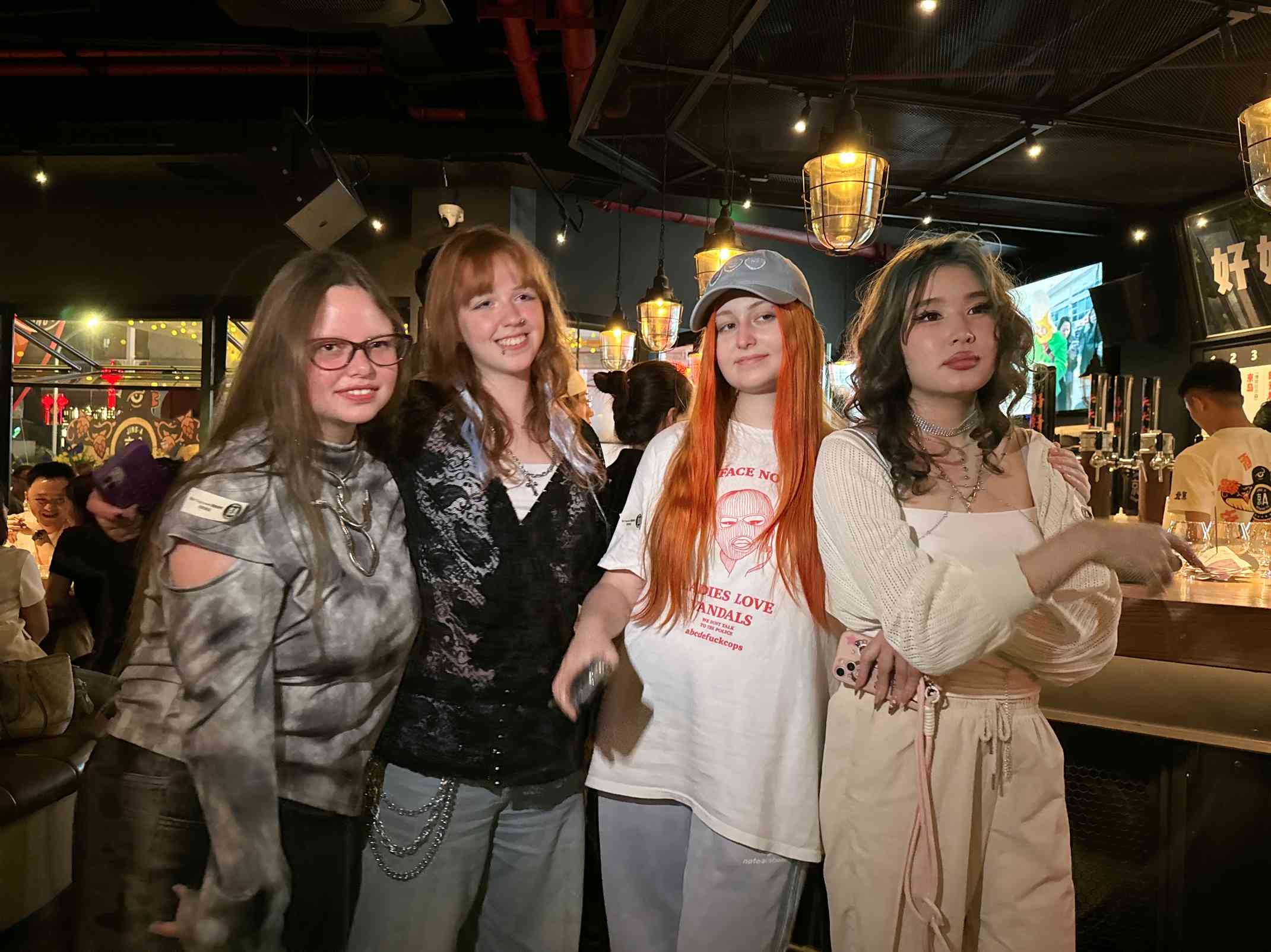 当“京A”遇上“贵A”！头牌精酿品牌京A西南首店亮相太平路网红街
