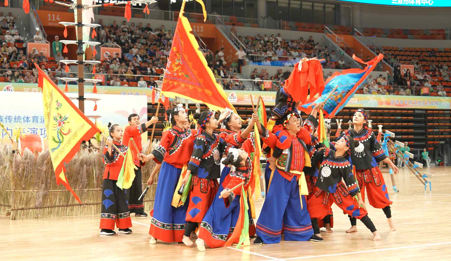 傩戏的传承密码与现代回响
