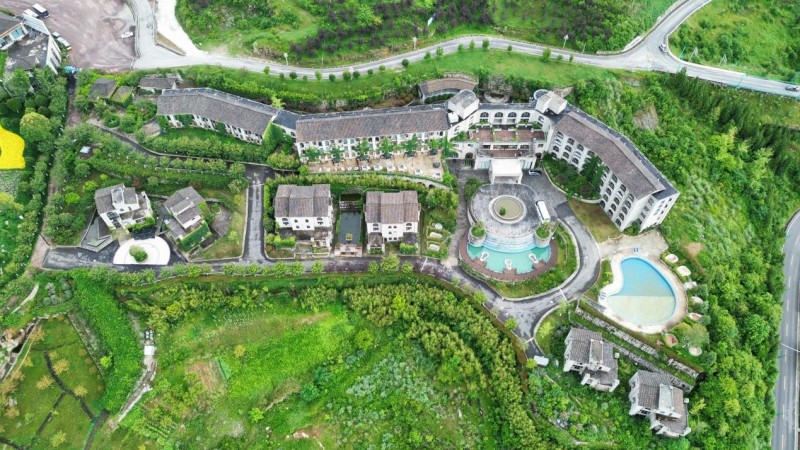 从 “拍照打卡” 到 “旅居慢生活”：大河堡花海解锁贵州山地避暑新体验