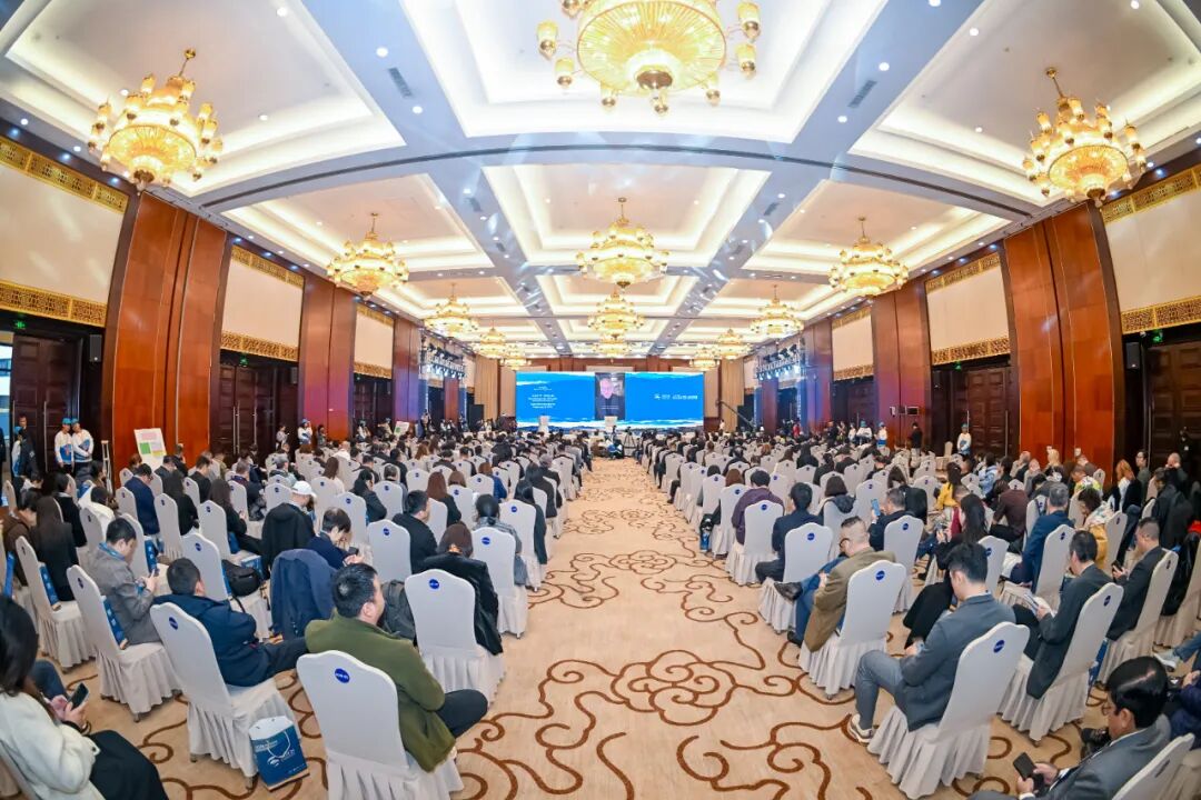 共享山地繁荣 | 2025国际山地旅游暨户外运动大会在贵阳开幕