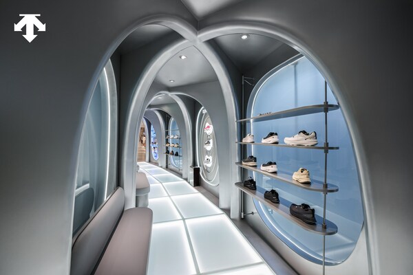 迪桑特全球旗舰店"未来之城"于北京华贸正式揭幕