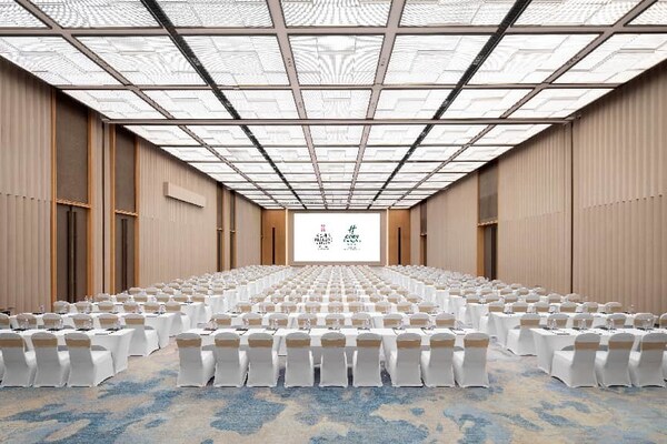 帝阙双玺，映耀咸阳 首落千年古都：咸阳华邑酒店与咸阳双照湖假日酒店同步盛大启幕