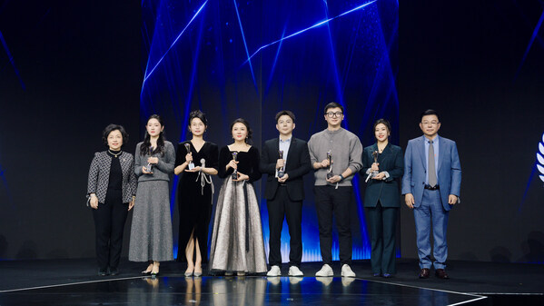 修丽可携手新晋品牌代言人胡歌共敬专业力量 第七届专业精神年度盛典暨天猫超级品牌日