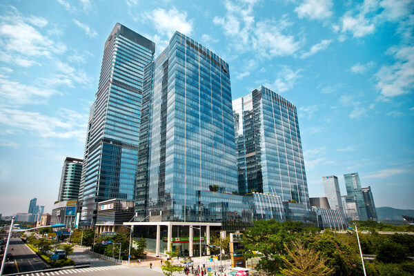 Shining Wishes圣诞之光 点亮深圳嘉里社区 Shining Wishes圣诞之光 点亮深圳嘉里社区