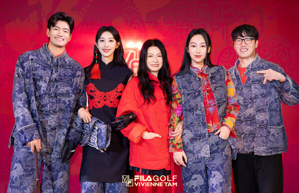 FILA GOLF x VIVIENNE TAM 联名大秀:张俪、Gigi炎明熹身着“开运夹克”开启新年第一场开运好戏 FILA GOLF x VIVIENNE TAM 联名大秀:张俪、Gigi炎明熹身着“开运夹克”开启新年第一场开运好戏