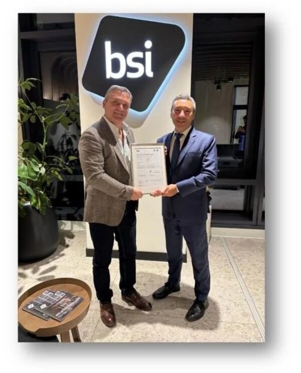 BSI全球首发"数据中心可信标识" 助推AI时代基础设施可持续发展 BSI全球首发"数据中心可信标识" 助推AI时代基础设施可持续发展