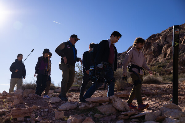 极壳科技 Hypershell 亮相 CES 2026：从技术概念走向科技普惠，定义消费级外骨骼新标杆