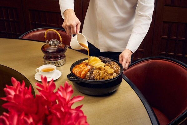 传承经典 焕启新程:亚太区四季酒店喜迎马年新春 传承经典 焕启新程:亚太区四季酒店喜迎马年新春