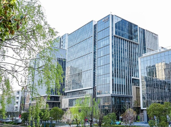 应用材料中国公司上海总部大楼荣获LEED与WELL金级双认证