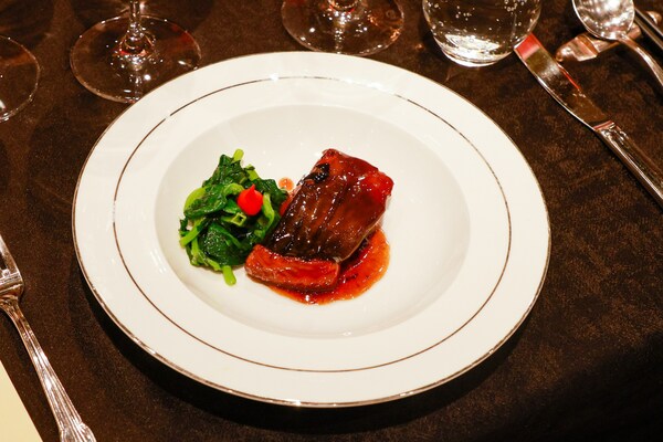 上海绿发JW万豪侯爵酒店携手沪上名厨甄呈限时赏味美馔 上海绿发JW万豪侯爵酒店携手沪上名厨甄呈限时赏味美馔