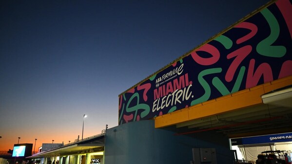 FE电动方程式第三回合来到迈阿密国际赛道 FE电动方程式第三回合来到迈阿密国际赛道