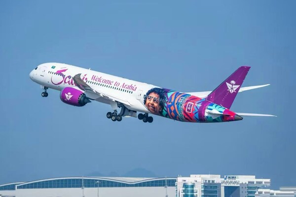 沙特"寻秘启程"主题航班圆满抵达,万米高空沉浸式体验阿拉伯好客之道 沙特"寻秘启程"主题航班圆满抵达,万米高空沉浸式体验阿拉伯好客之道