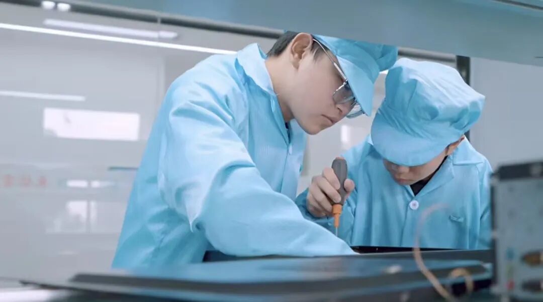 走进“专精特新” | 深耕黔地育新能 实干笃行启新程——东佑集团赋能贵州工业高质量发展纪实 走进“专精特新” | 深耕黔地育新能 实干笃行启新程——东佑集团赋能贵州工业高质量发展纪实