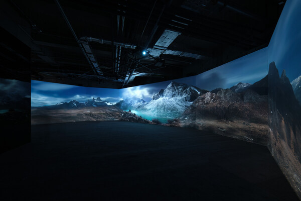 富士胶片沉浸式光影秀全国巡展首站启幕杭州 引领沉浸影像新体验