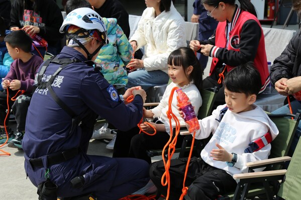从一瓶水到一个救生瓶 厦门太古可口可乐见证逆行的"曙光"