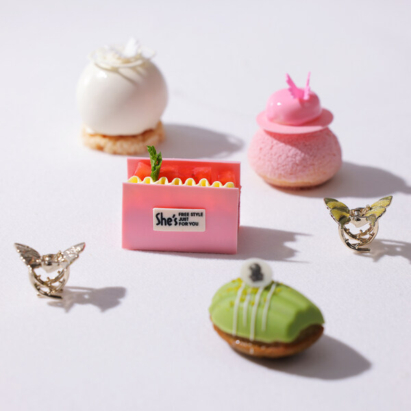 哈尔滨富力丽思卡尔顿酒店携手She's 茜子推出联名下午茶