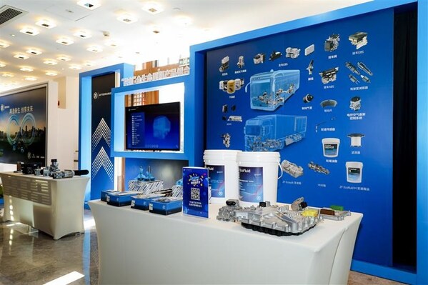 "恒行致远,智创采服"采埃孚售后举行中国商用车UPTIME共创大会 "恒行致远,智创采服"采埃孚售后举行中国商用车UPTIME共创大会