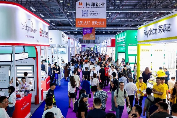 古镇灯饰 照亮世界：2026中国（古镇）国际灯饰博览会（春季）盛大启幕