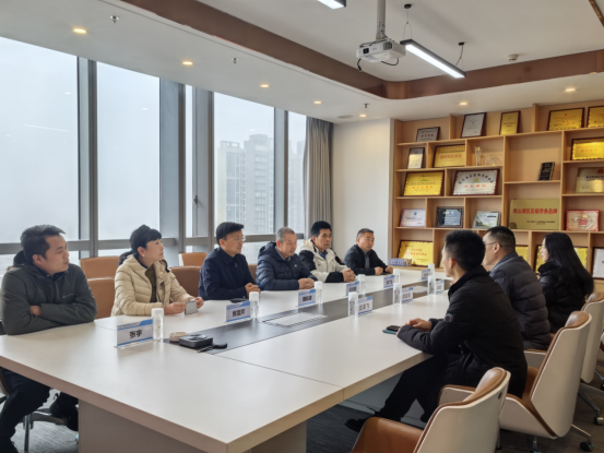 陕西省清洗保洁协会王文勇会长一行莅临贵州冰清玉洁集团调研交流 陕西省清洗保洁协会王文勇会长一行莅临贵州冰清玉洁集团调研交流