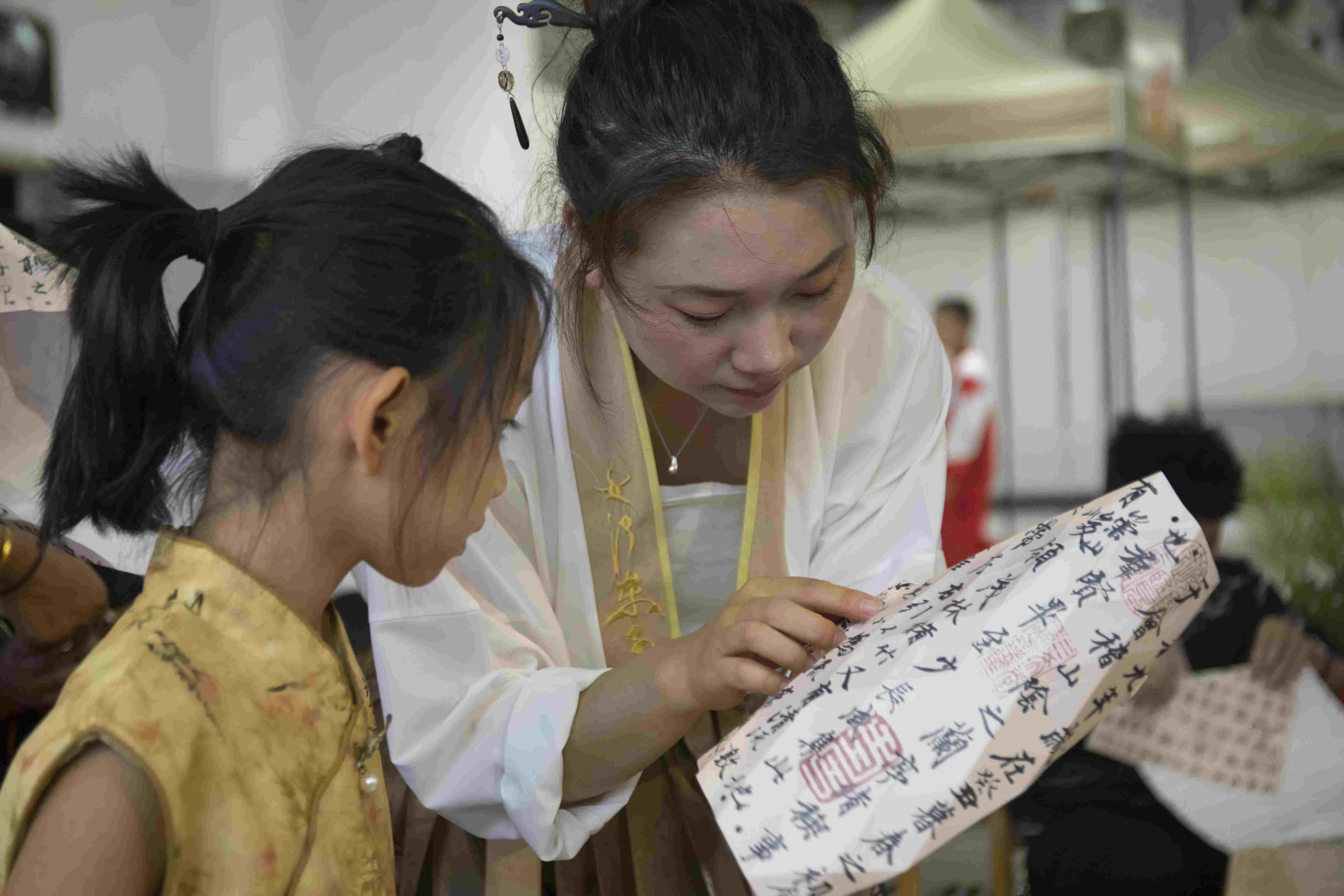 每一颗种子都向阳：毕节金种子以美育人，守护童年绽放