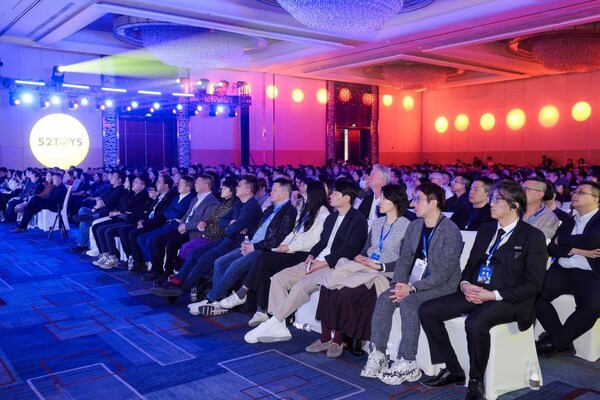 52TOYS合作伙伴大会在京举办 "长期主义"成主基调 52TOYS合作伙伴大会在京举办 "长期主义"成主基调