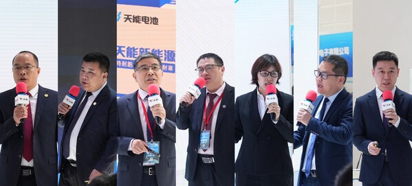 天能发布10余款新品 固态和氢燃料电池签署多个战略合作 天能发布10余款新品 固态和氢燃料电池签署多个战略合作