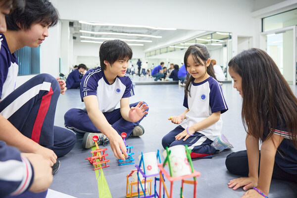 震惊全球AI界被马斯克点赞的贝赛思学生：“感谢学校鼓励我大胆试错”