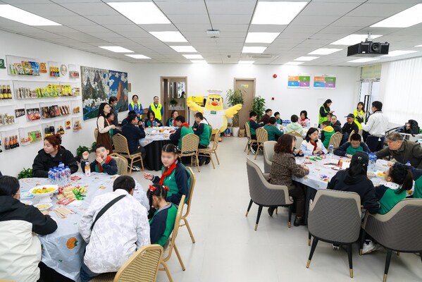 "一米公益"项目在沪启动,首站落地太太乐"爱心厨房" "一米公益"项目在沪启动,首站落地太太乐"爱心厨房"