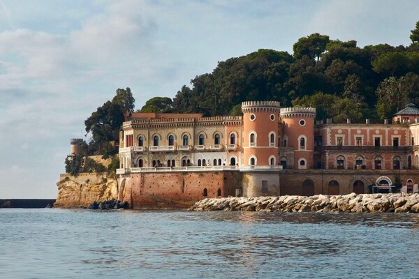 Airbnb爱彼迎发布五一假期出境游趋势：短途韩国霸榜，远行欧洲升温，都市漫游与自然旅行双线开花