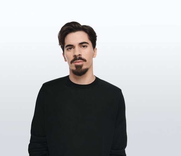 VICHY LABORATOIRES签约PSG足球运动员VITINHA担任全球品牌大使