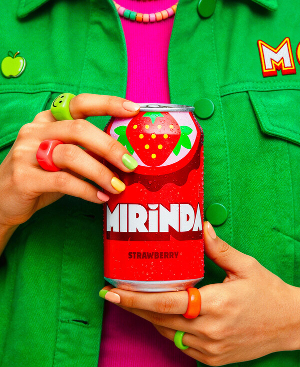大胆的新面貌，更明亮的新氛围： mirinda ®在全球推出“请微笑”平台