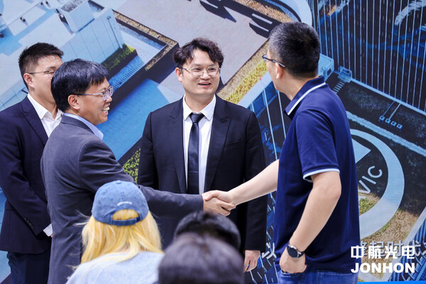 从铝代铜到整车互联：中航光电2026北京车展亮出"智见新境"硬核底牌