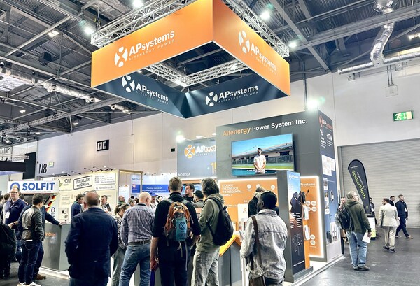 直击英国光储展丨昱能科技工商储产品亮相，深化欧洲市场布局