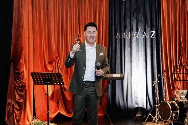 三载金陵，鎏金雅宴：南京河西安达仕酒店"无界剧场宴"缔造庆典美学新范式