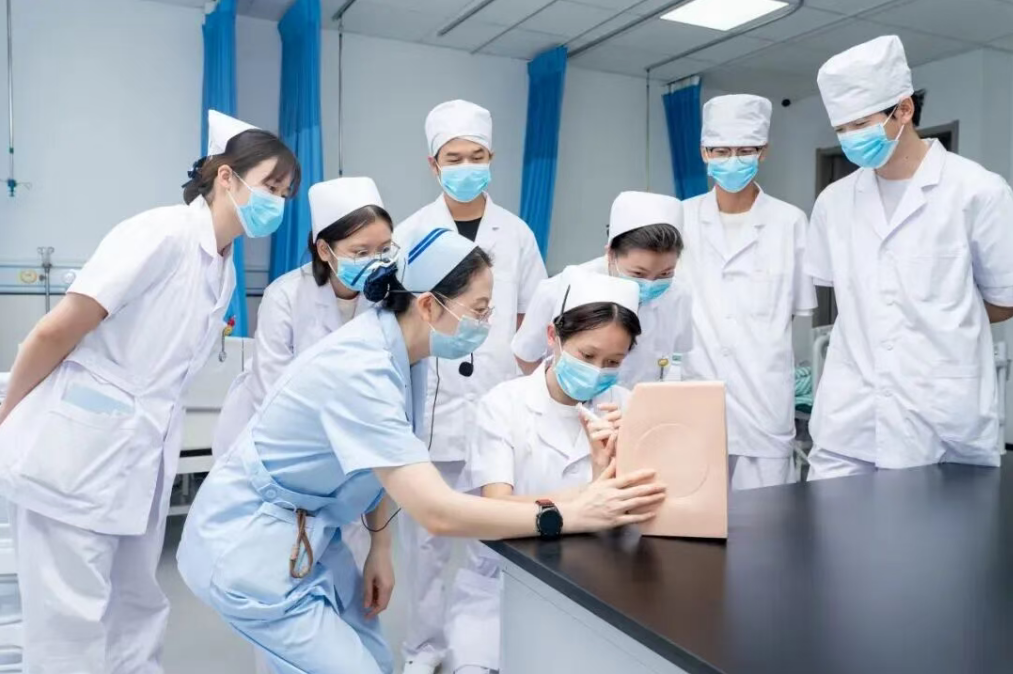 全员获奖！贵州工商职业大学5支团队在省级技能大赛中满载而归