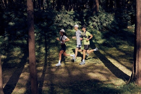 多年跑鞋科技积淀，ASICS亚瑟士加速布局越野市场