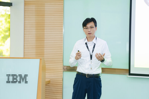 媒体观察：词元经济时代，存储该如何做好自己的主角？