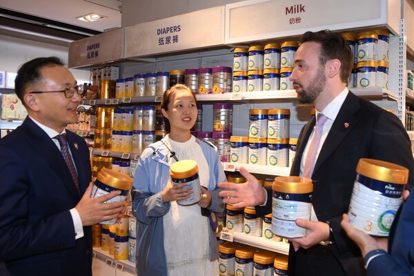 荷兰部长访华实地考察乳制品市场 支持"荷兰品质"惠及中国家庭