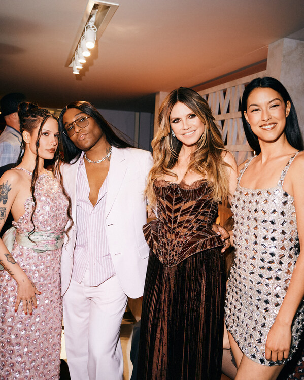 HEIDI KLUM和LAW ROACH与ADRIANA LIMA、HALSEY、STEPHEN LIBBY和LUCIEN LAVISCOUNT一起庆祝HOUSE OF MAGNUM ®的推出 HEIDI KLUM和LAW ROACH与ADRIANA LIMA、HALSEY、STEPHEN LIBBY和LUCIEN LAVISCOUNT一起庆祝HOUSE OF MAGNUM ®的推出