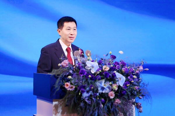 立信卅载 智敬未来 ---- 信华信 30 周年数智盛典圆满举行