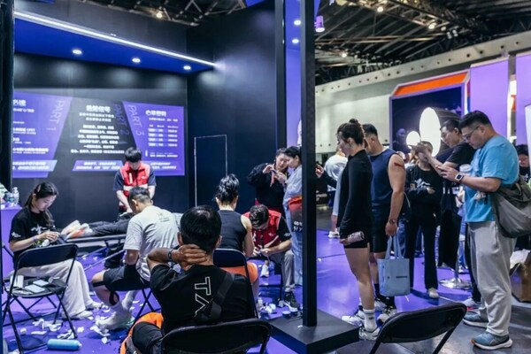 HYROX万人赛背后:德达医疗如何为1万选手守住最后一道防线 HYROX万人赛背后:德达医疗如何为1万选手守住最后一道防线