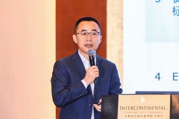 菲仕兰亮相乳协年会 分享生命早期营养前沿成果