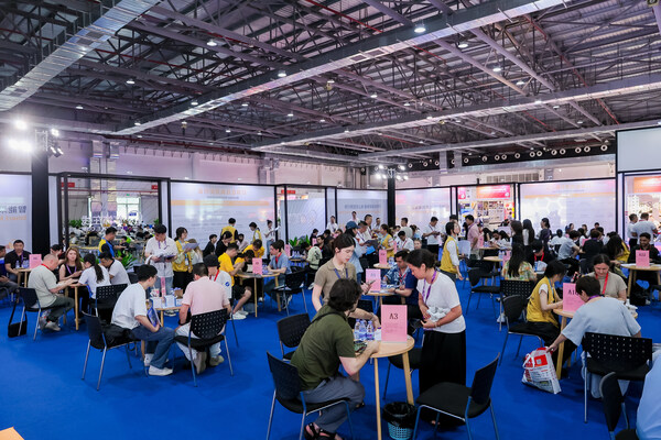 光耀盛夏,聚焦细分业态:2026古镇灯博会夏季展圆满收官 光耀盛夏,聚焦细分业态:2026古镇灯博会夏季展圆满收官