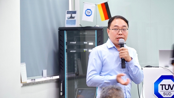 TÜV南德举办灯具认证、合规与可靠性测试研讨会,助力企业应对全球市场要求 TÜV南德举办灯具认证、合规与可靠性测试研讨会,助力企业应对全球市场要求
